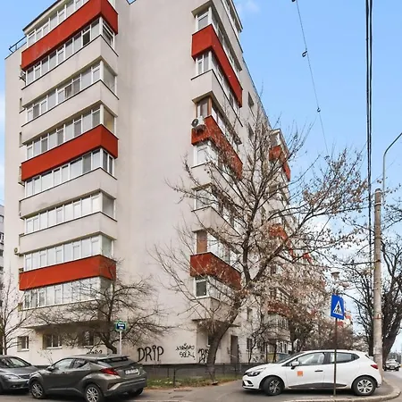 Turda Close To The Elias Bucharest
